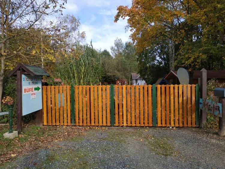 Goecsej Voelgye Kemping Kustánszeg Exterior foto
